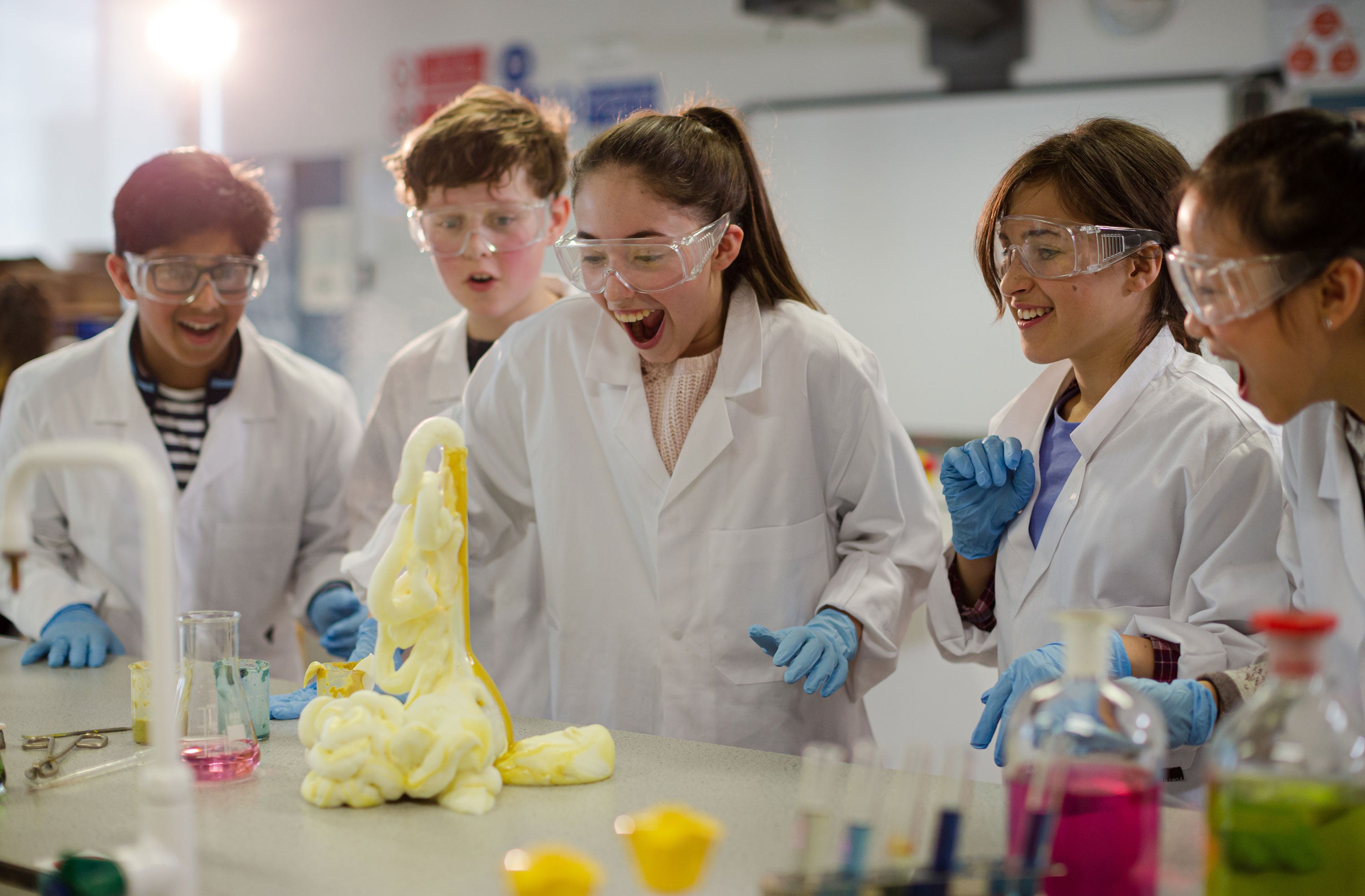 Des idées pour intéresser son enfant à la science.