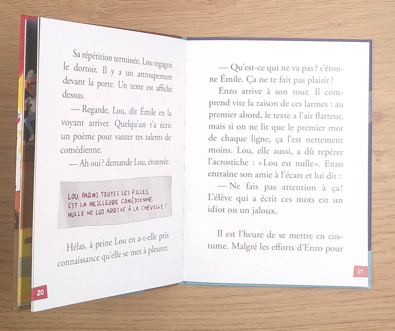 Mes premières enquêtes T 11: coup de théâtre Livres La family shop