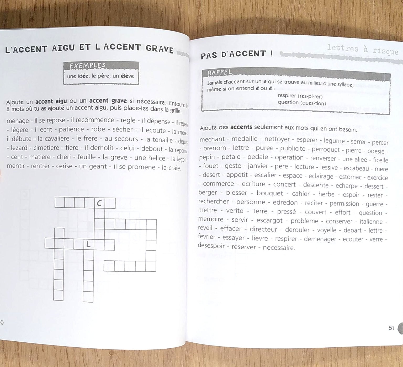 Cahier de jeux: Découvrons l'orthographe par les mots croisés: 6-8 Ans Livres OLF