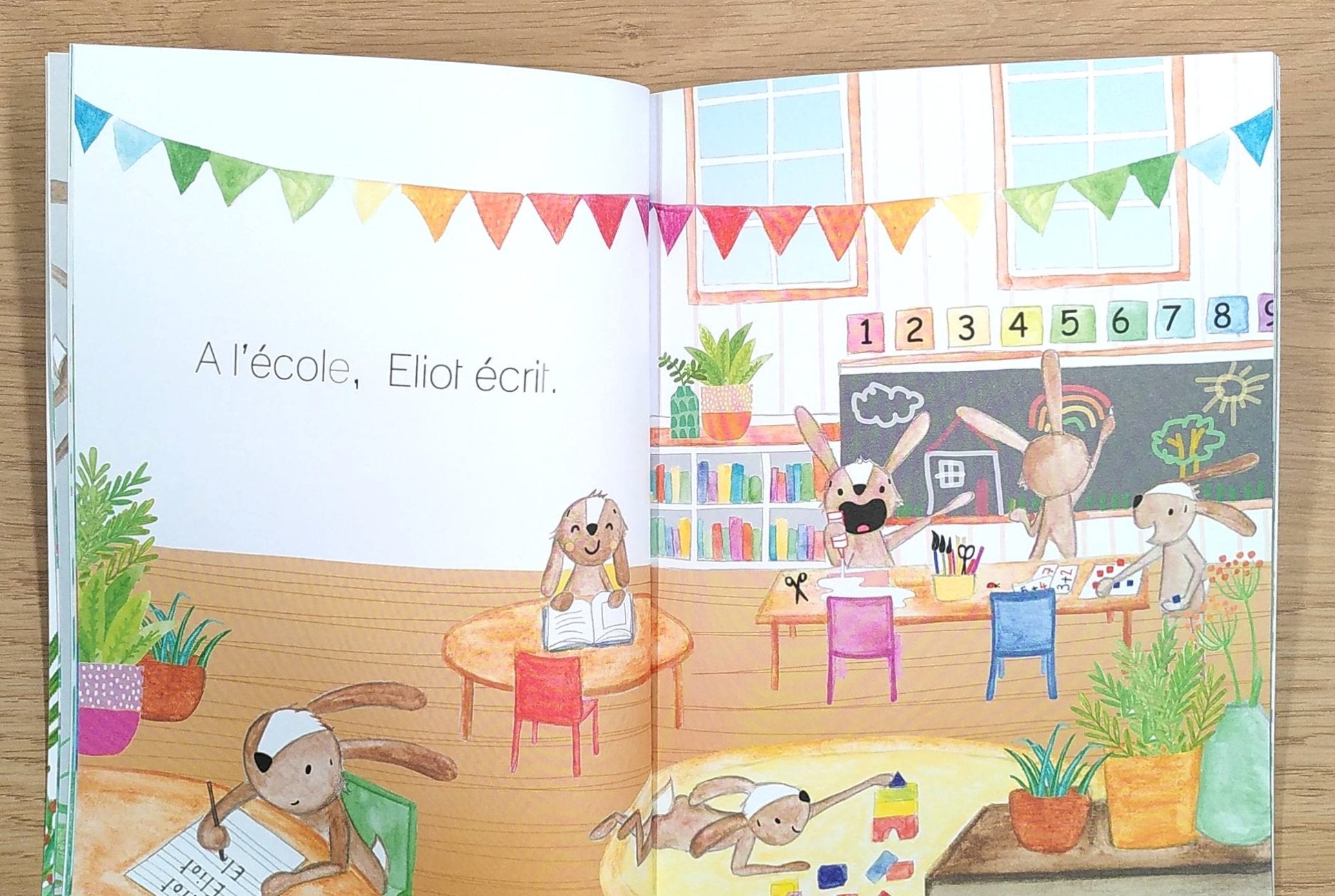 Petit Détective : Eliot va à l'école - N1: 2p et 3P Livres OLF