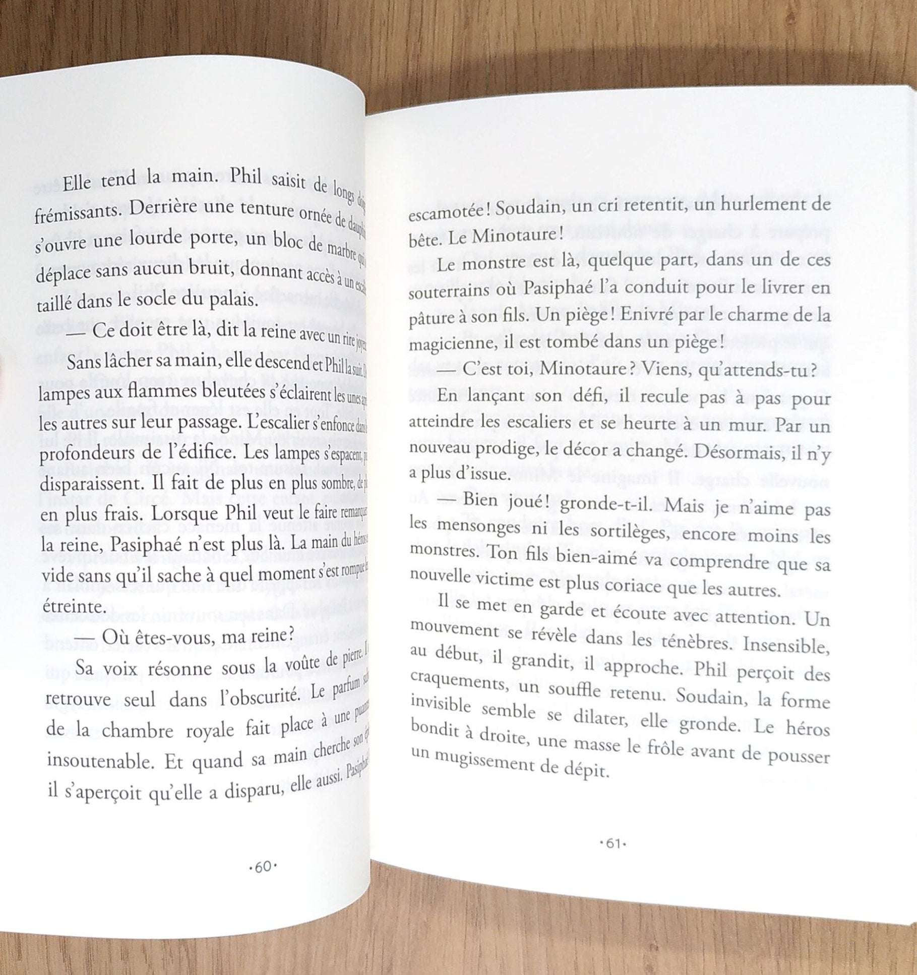 Les secrets de l'Olympe Tome 6 : Le labyrinthe du Minotaure - Grand Format Livres OLF