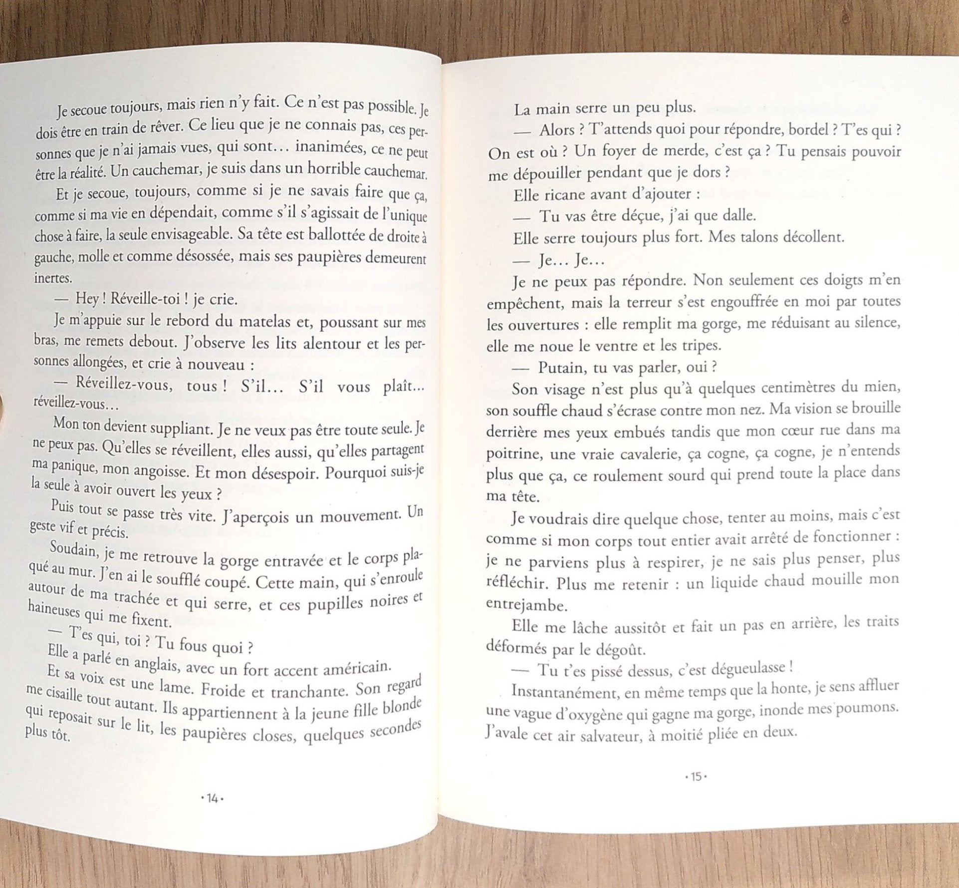 La cage - Elles n'en sortiront pas indemnes Livres OLF