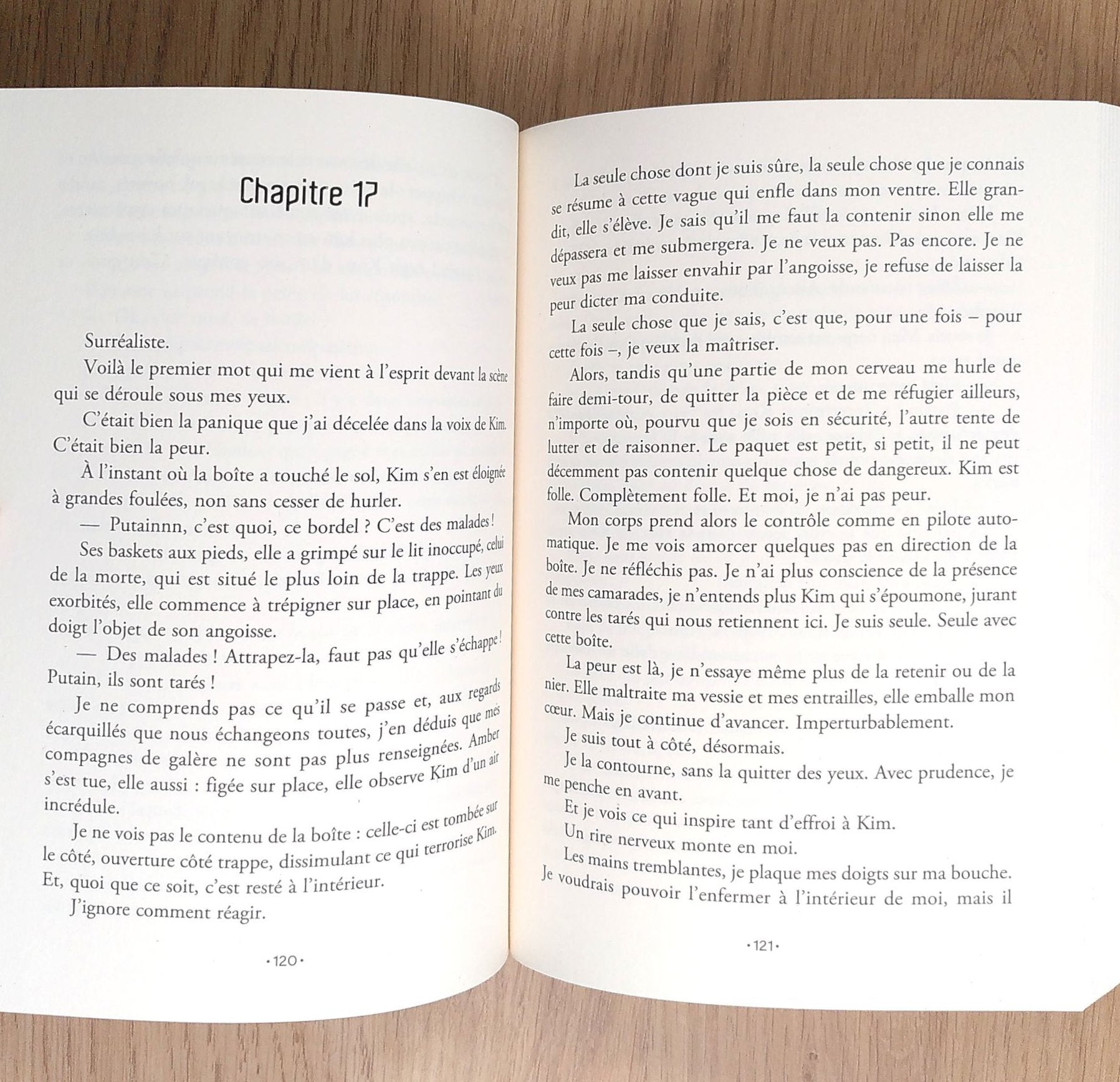 La cage - Elles n'en sortiront pas indemnes Livres OLF