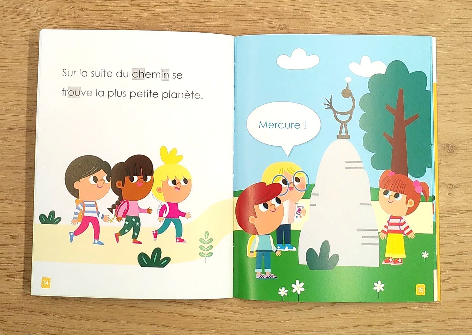 Moi je lis tout seul - Début 3ème HarmoS: le chemin des planètes Livres La family shop