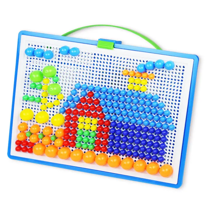 Mosaïque à piquer - Jeu concentration et motricité dès 3 ans Jeux & loisirs créatifs La family shop