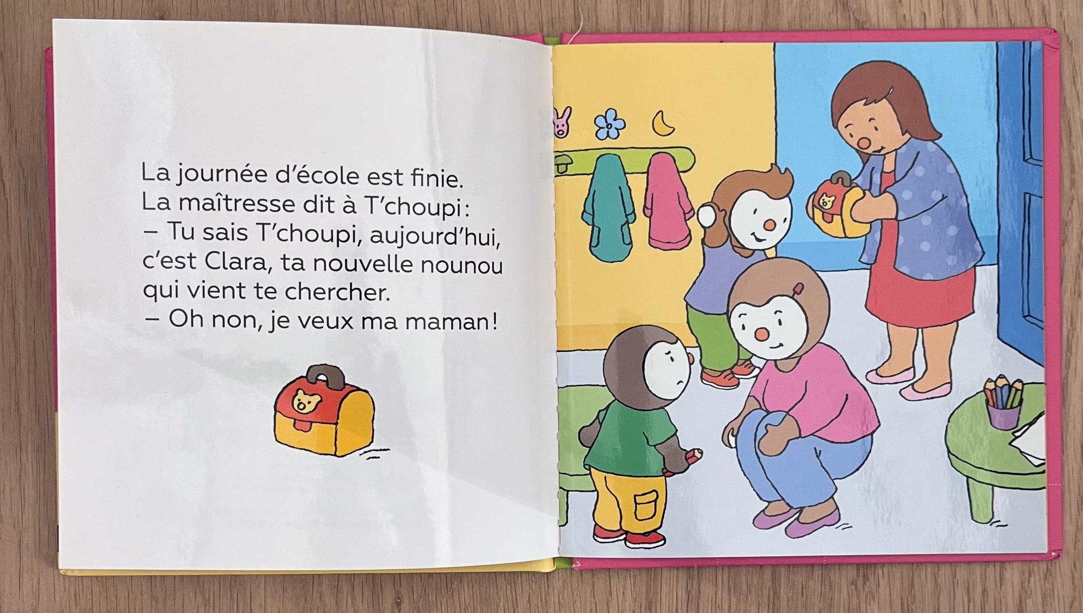 T'choupi a une nouvelle nounou Livres OLF
