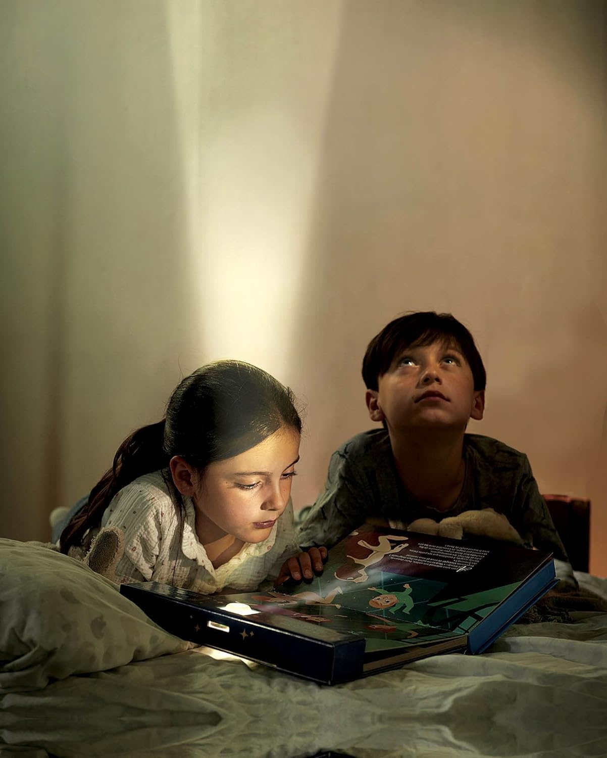 La Fabuleuse Histoire de Peter Pan - livre projecteur Livres OLF