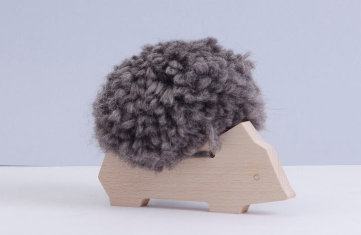 Hary le hérisson marron Jeux & loisirs créatifs La family shop