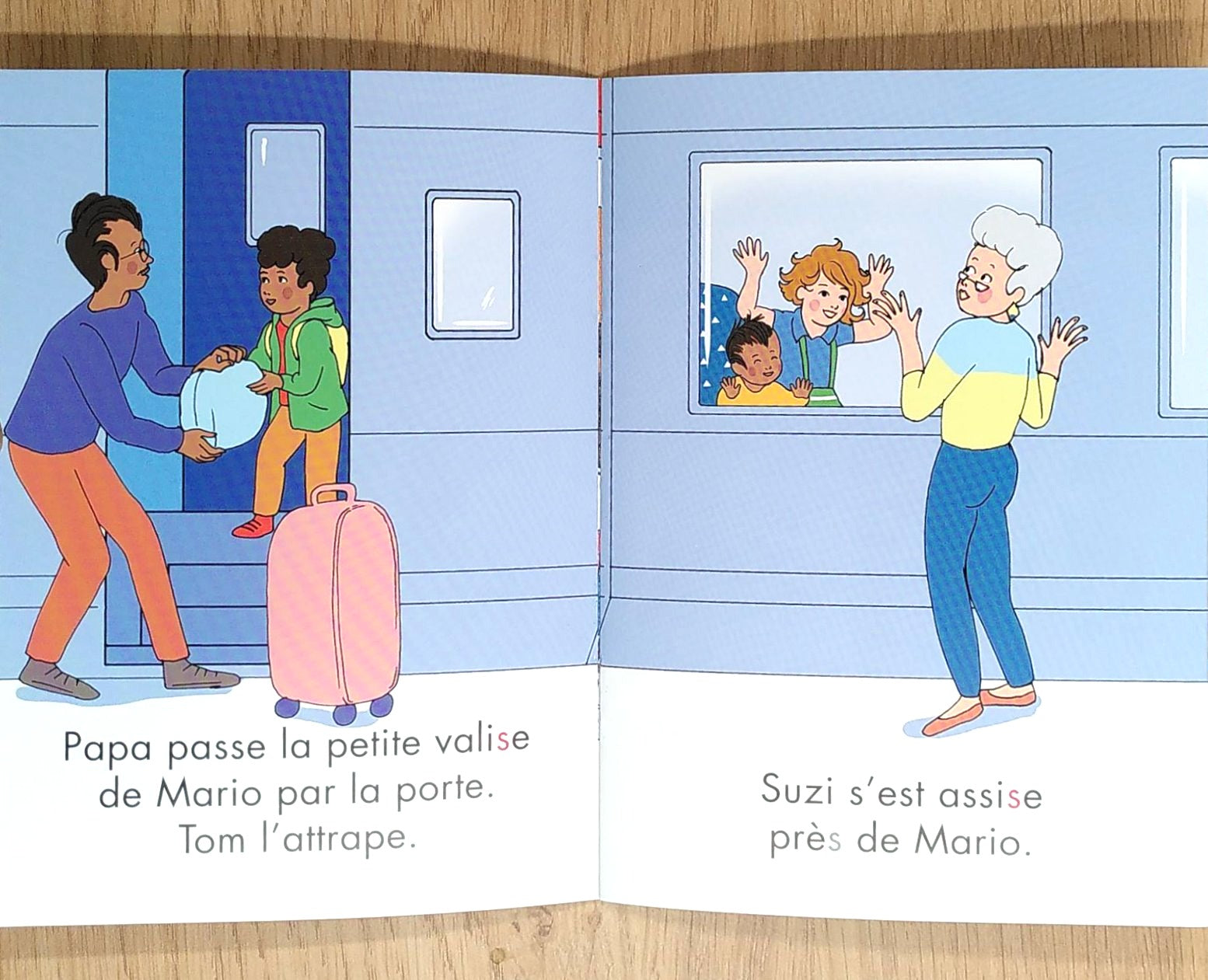 Mon coffret premières lectures Montessori N3: Suzi à la plage Montessori & Steiner La family shop   