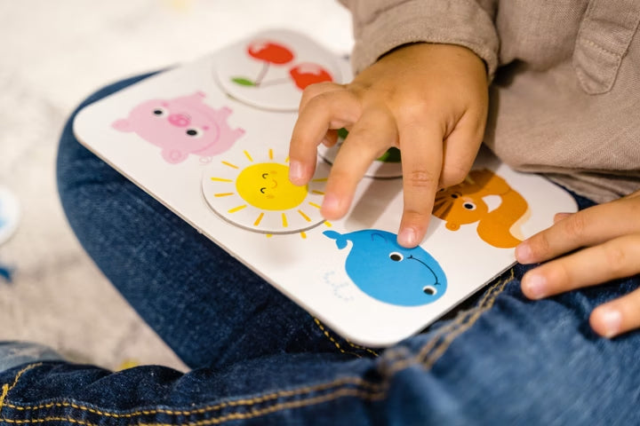 La petite école : couleurs et formes Jeux & loisirs créatifs Interplay