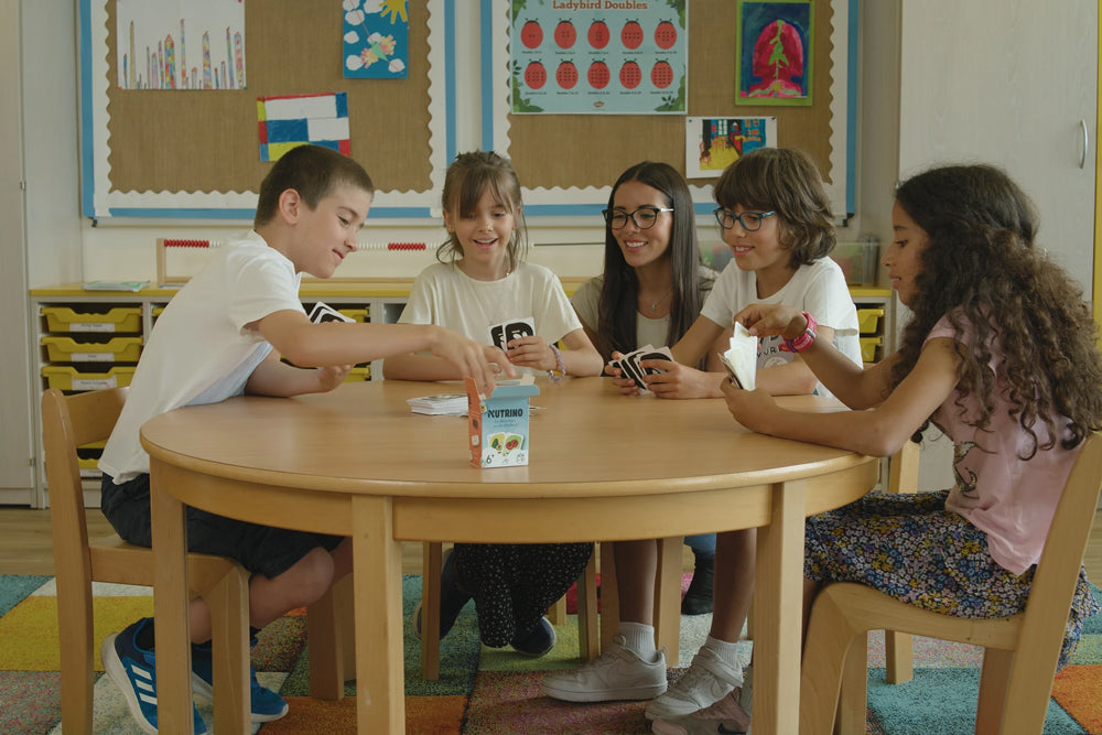 Nutrino - Le jeu suisse qui met du fun dans ton assiette Jeux & loisirs créatifs Servidis